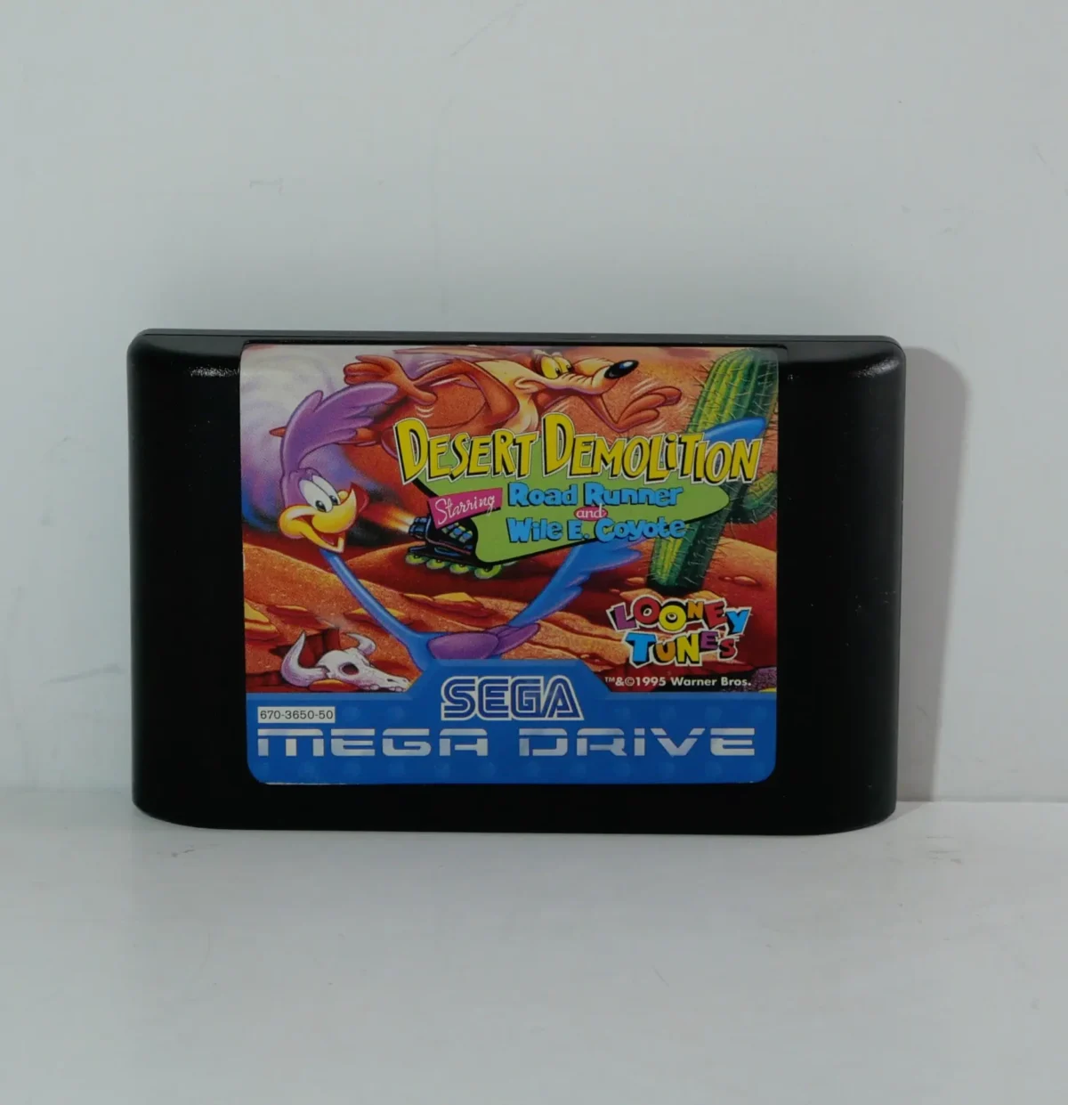 Desert Demolition Starring Road Runner and Wile E. Coyote – Image 1